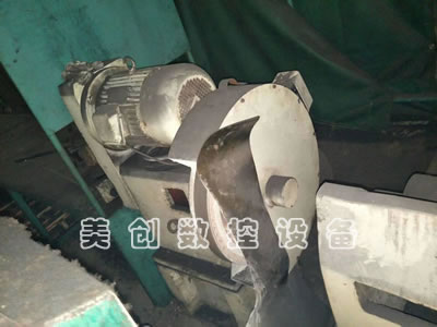 ���bδ����ˮ�ǻ�CW61200�����Pʽ܇��