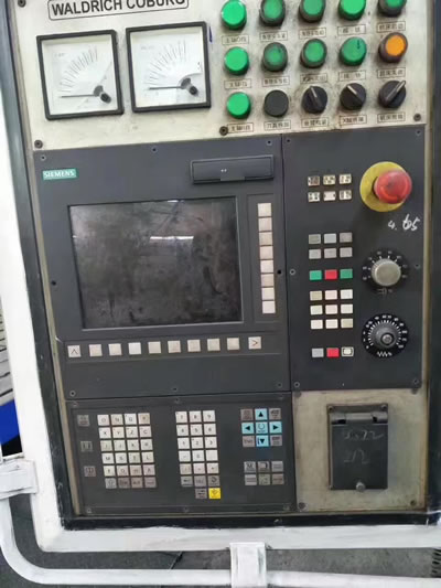 ���ߵ���ϣ.�Ʊ�4.28x2.28�����T�����w�ӹ�����